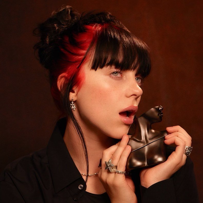 Billie Eilish Hot: A Deep Dive into Her Mesmerizing Back Tattoo 2024