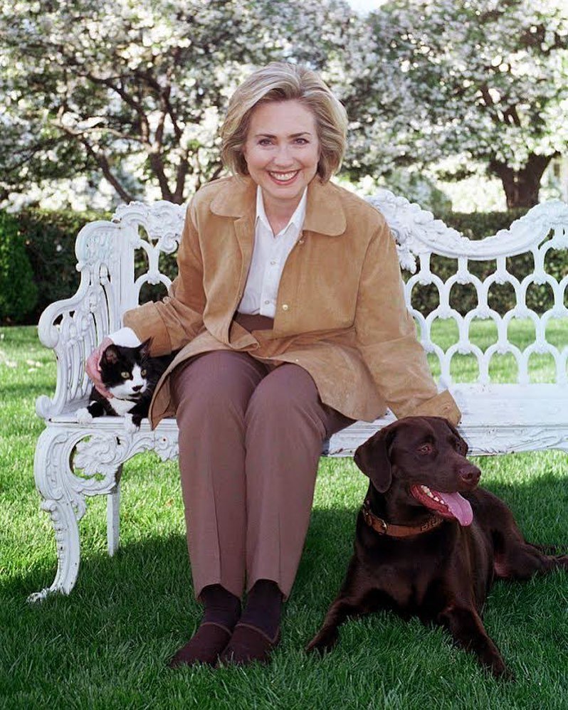 Hillary Clinton networth 2024 : "Unlocking the Enigma: Hillary Clinton's Net Worth Decoded - Surprises and Secrets Revealed!"