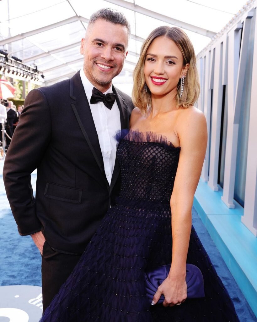 Jessica Alba Husband : "The Power Couple Chronicles: Jessica Alba's Journey with Her Supportive Husband Unveiled!"