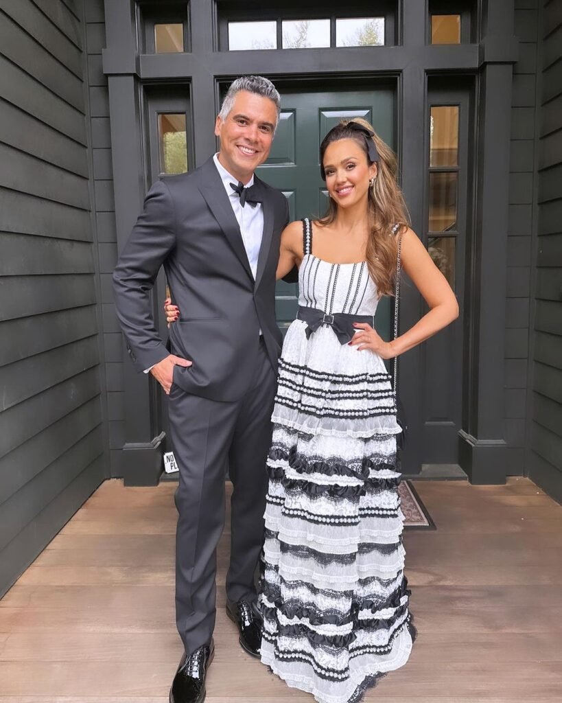 Jessica Alba Husband : "The Power Couple Chronicles: Jessica Alba's Journey with Her Supportive Husband Unveiled!"