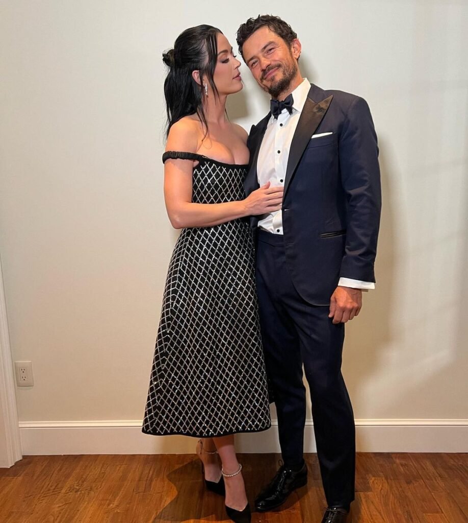 Orlando Bloom Katy Perry : "The Bloom of Love: Inside Orlando and Katy's Most Romantic Moments!"